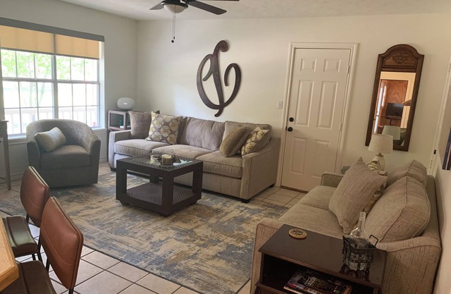 Next to Texas A&M,Bringle Lake, Park,Hike,Bike,Golf Ranch, 7 min to Hospital