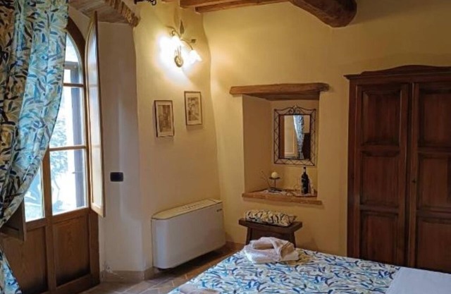 No.1-Double room with garden view
