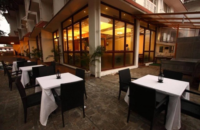 NO 18 HOTEL