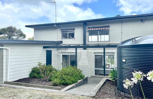 No 2 Waratah Avenue Waratah Bay