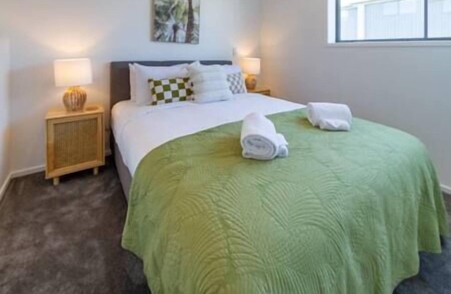 No Booking Fees - Affordable 2 bed 2 bath home