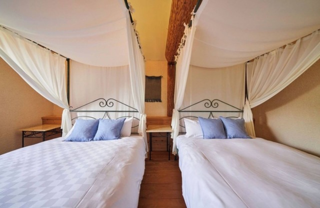 No pets allowed Tender cottage with two canopy d / Shima Mie