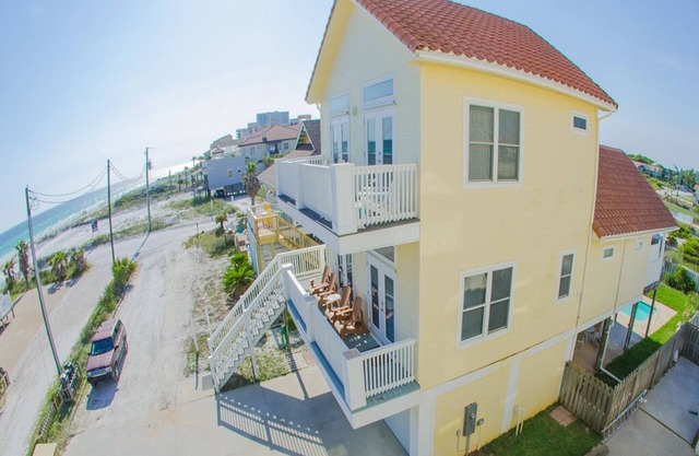 No hay camino a la cruz! Piscina privada y playa privada, 3 dormitorios y 3 baños