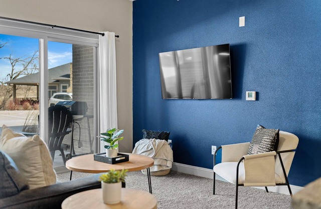 Private Garage | Huge Gym | First Floor | Wifi
