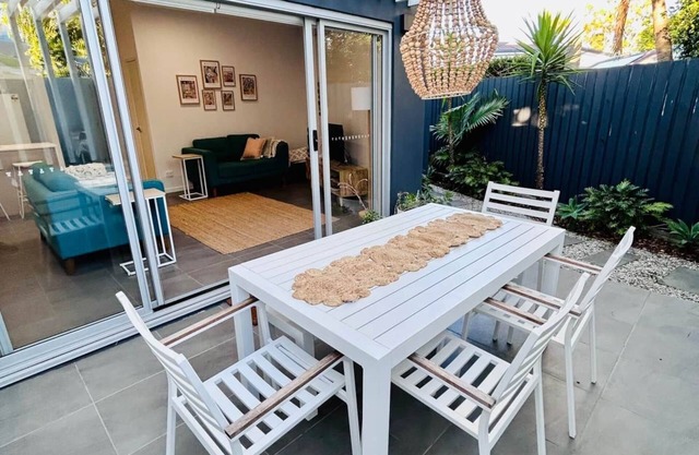 No stairs, no problem!! Ground floor spacious apartment