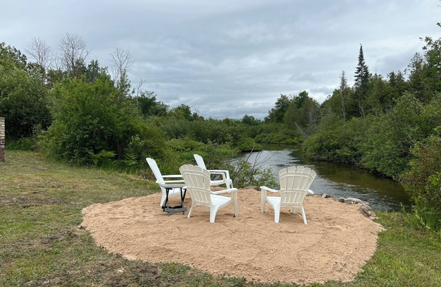 No water or electric , must be self contained , very spacious lots