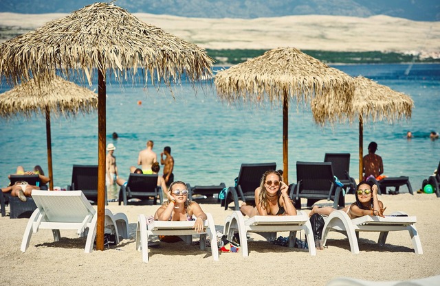 Noa Glamping Resort