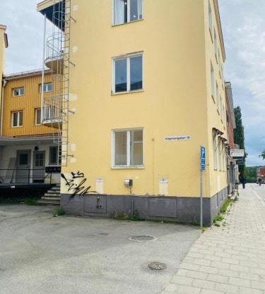 Noah Longstay Köpmangatan 10C