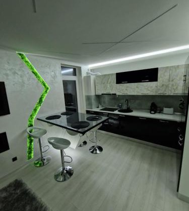 Noah Residence