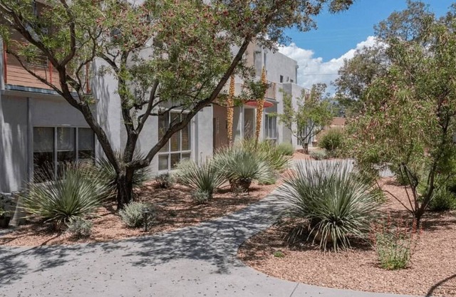 Nob Hill Modern