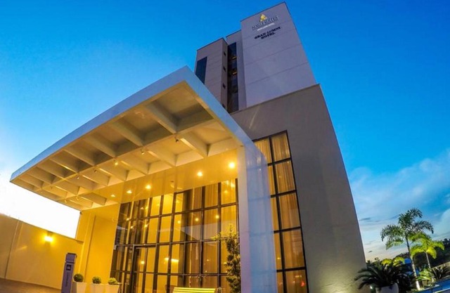 Nobile Suites Gran Lumni