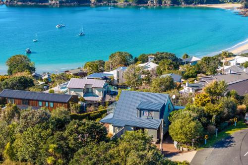 Noll View - Stay Waiheke