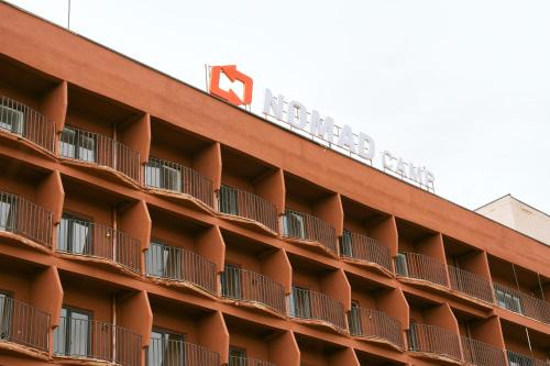 Nomad Camp Hotel