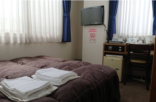 Nonsmoking Double bed 24 hours free drink serv / Osaka Ōsaka