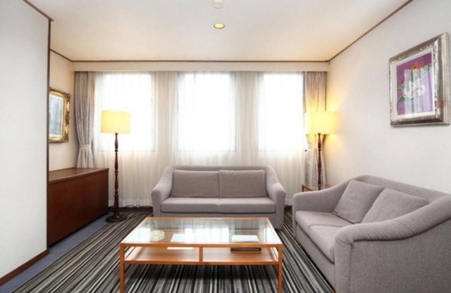 Nonsmoking Executive Suite Breakfast included / Kurume Fukuoka