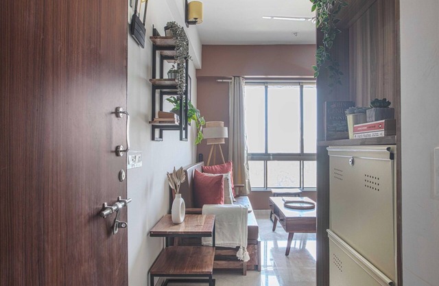Nook&Co - Khar East 1203- OLD