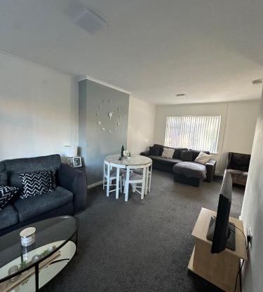 Noormak nights-Private Whole House Stay In Birmingham