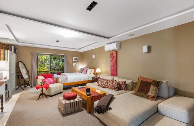 Noosa Hinterland Retreat for Total Isolation