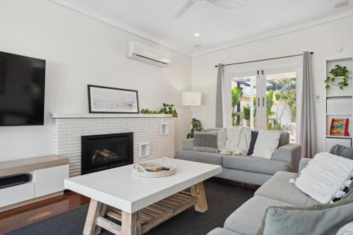 NOR214 - Northstead Coastal Charm