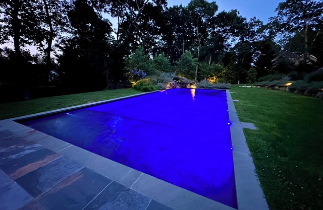 NORTH FORK DREAM HOME, 4,000 Sq Ft, 1 Acre, Heated Pool!