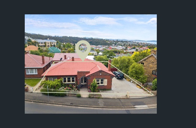 North Hobart Luxury Holiday House