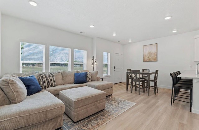 North Ogden Townhouse Near Ski Resorts + Pet-Friendly