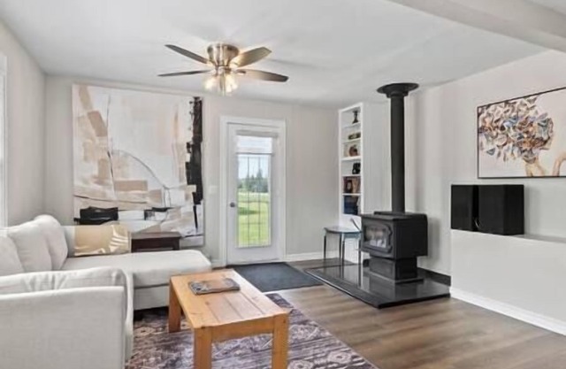 North Shore Coastal Retreat