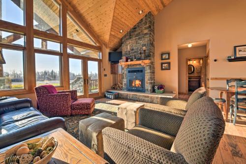 North Shore Cabin with Fire Pit By Gooseberry Falls!