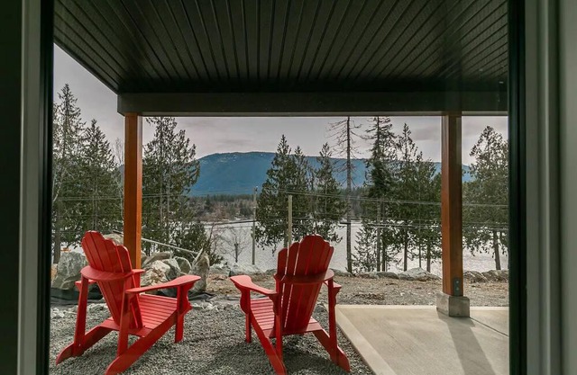 North Shore Estates Getaway
