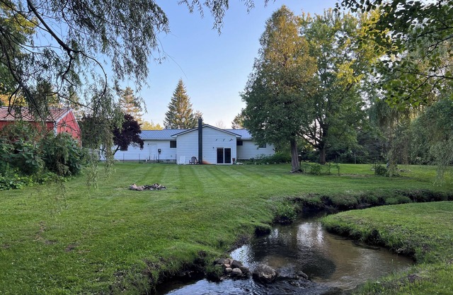 Northern paradise - Pet Friendly - WIFI - trailer parking - 5 mins to Crystal