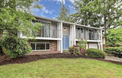 Northern Seattle- Everett Home