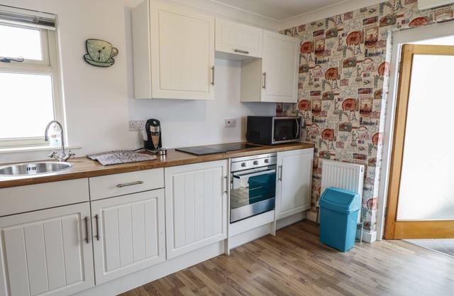 NORTHLANDS STUDIO, casa rural en Brixton, Ref 982041