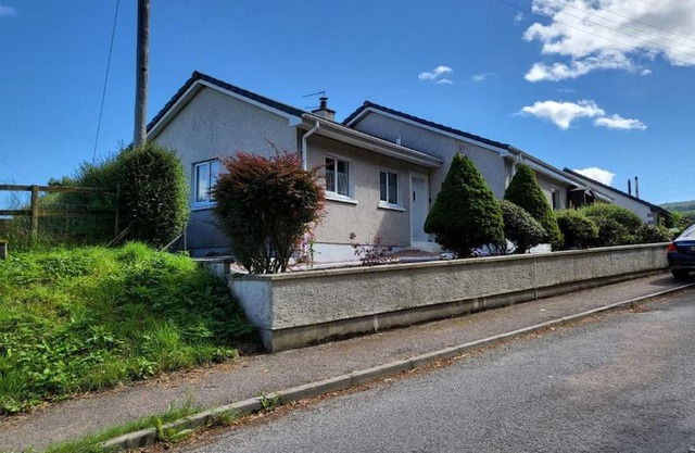 Northlea-Scottish style cottage