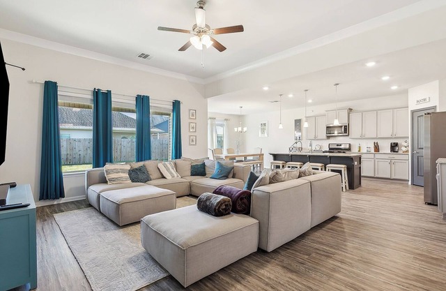 Northshore Nest Nook! New Amenities, New Home, minutes from Lake Pontchartrain!