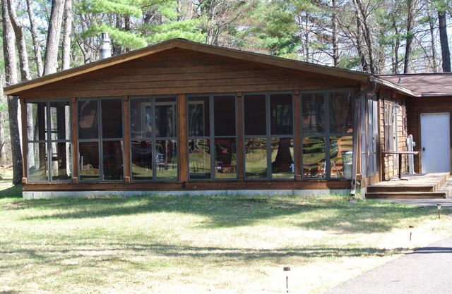 Retiro de Northwoods para todas las estaciones