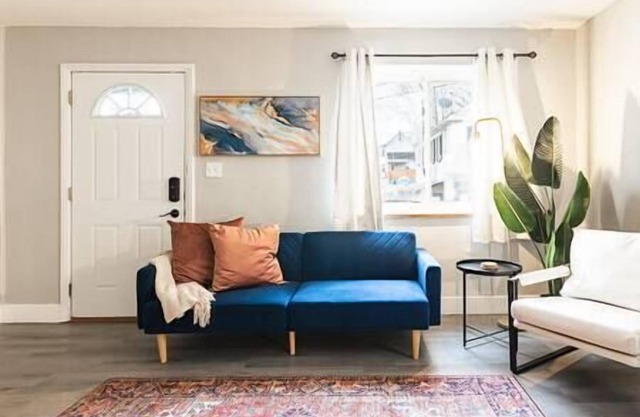 Norwood Charm: Sleek 2BR, Ideal Location & Comfort
