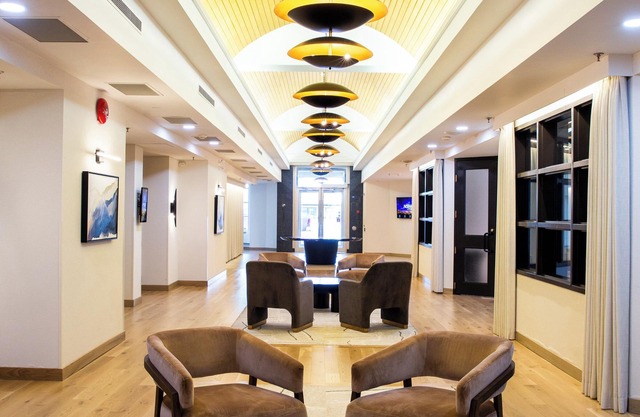 Norwood Hotel