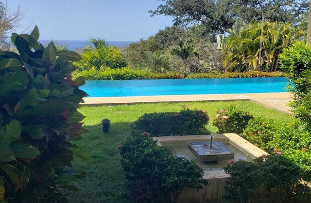 NOSARA- OSTIONAL/ BEAUTIFUL HOUSE FOR WRITERS AND PEACE