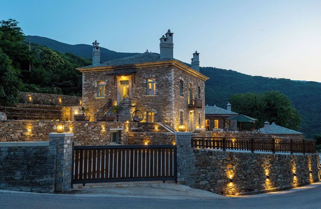 Nostos Country House