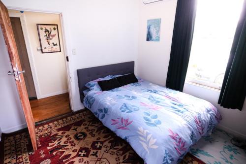 Nothing Fancy 90s Queen Room
