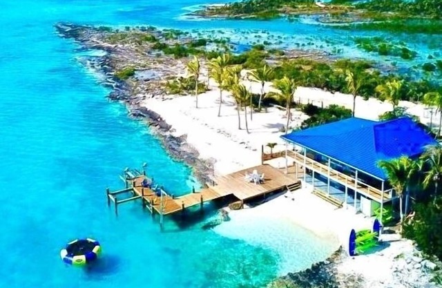 Casa muy exclusiva frente a la playa: como estar en tu propia isla