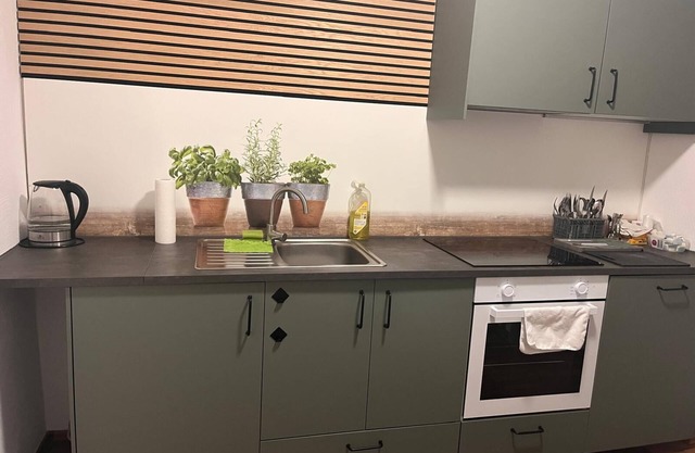 NR 6 ground floor 3 ZKB for families and companies