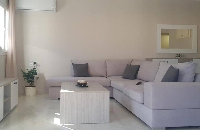 Set in Lefkímmi, 2.4 km from Paralia Alikes and 3 km from Bouka Beach.