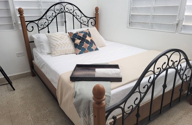 Nueva Villa @10 guest, w/Wi-Fi, Rooftop