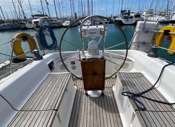 Nuit atypique sur un voilier - Linge & ménage inclus