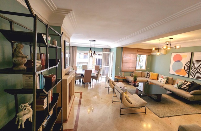 Number Nine Triangle d'Or by IB Signature - Chic apartment in sought-after area