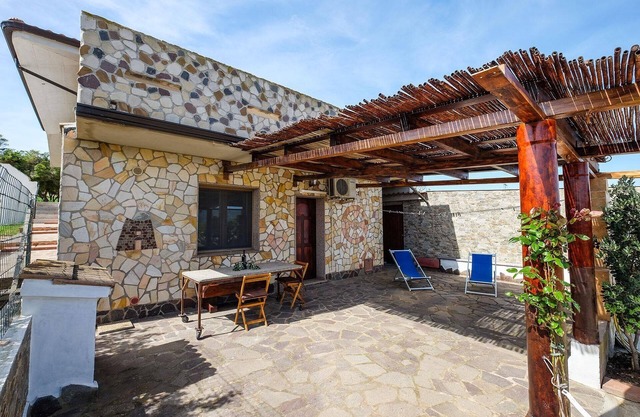 Apartamento Nuraghe en olivar en las afueras, WiFi