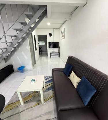 Nusyas Homestay Budget Kota Bharu 3 Room 2 Bathroom