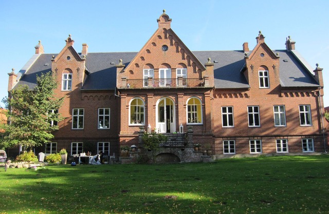Ny Kirstineberg Gods Bed & Breakfast