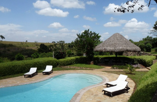 Nyati Hill Cottages